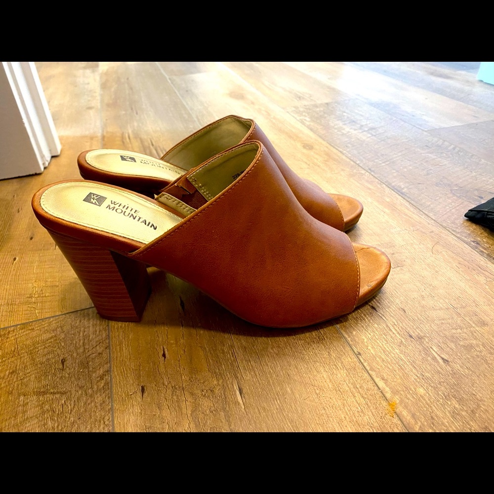Clogs!